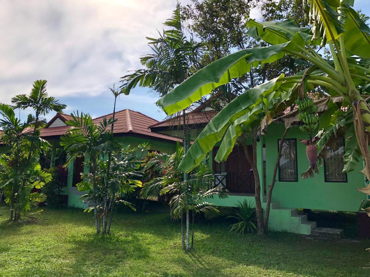 Anacar Bungalows Krabi town Exterior foto